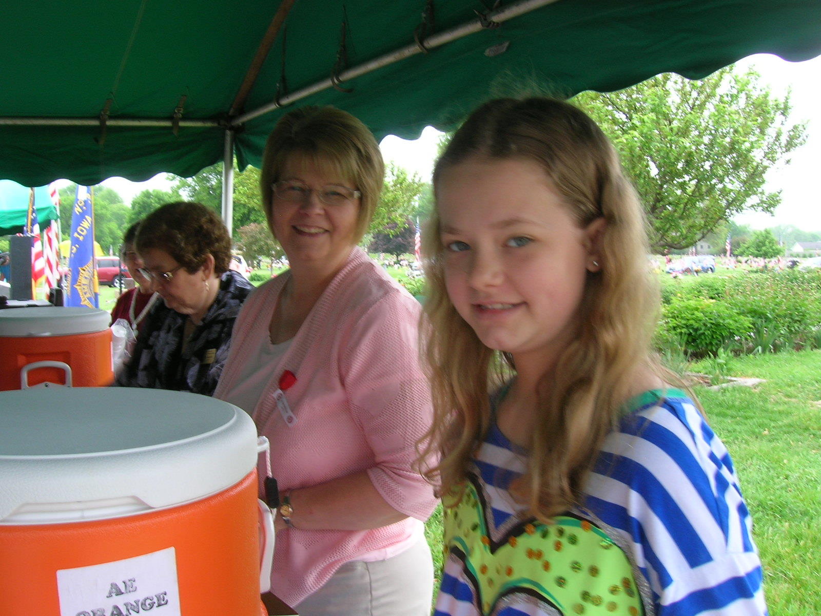 Mem Day Volunteer 1